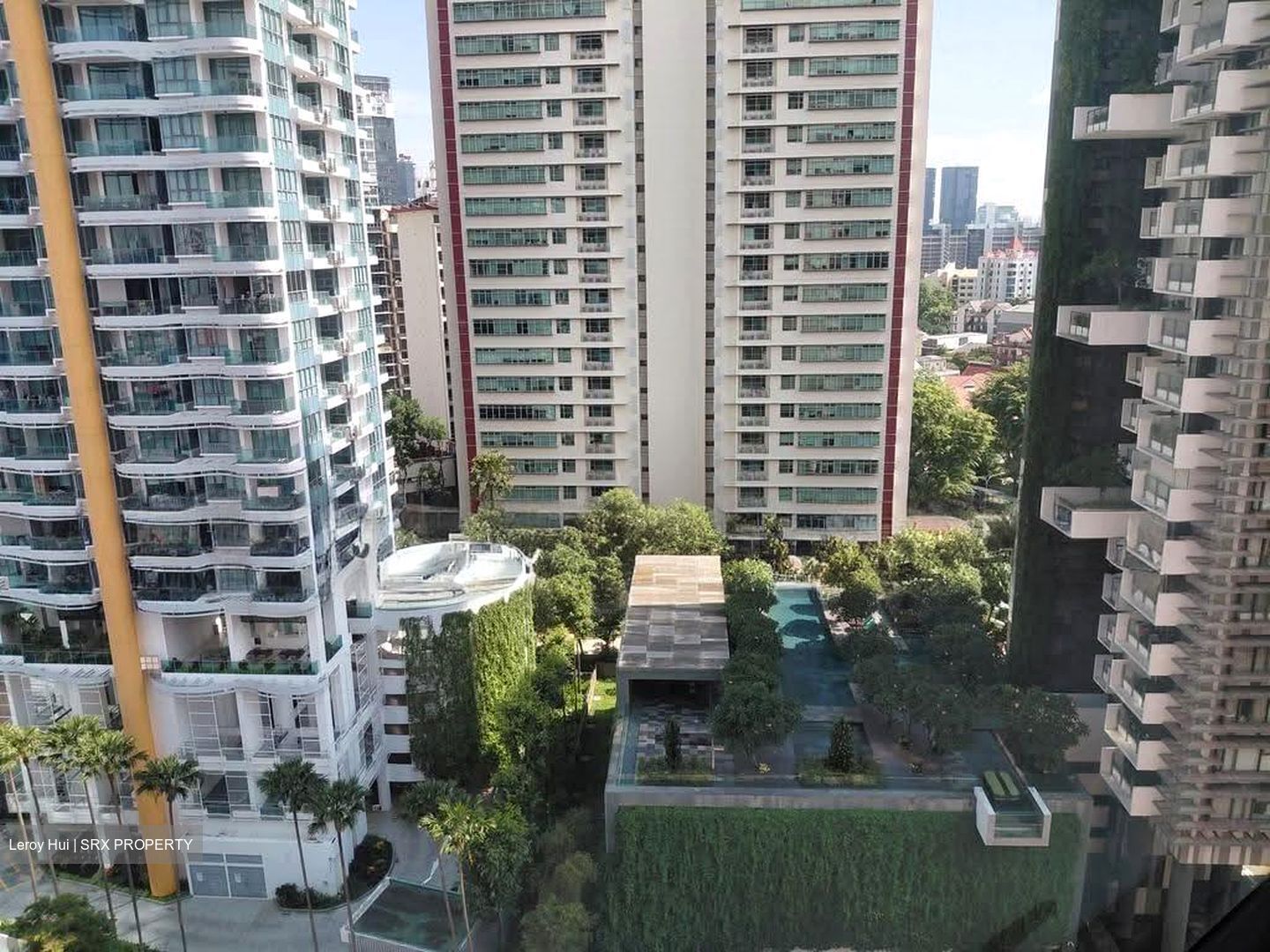 Goldhill Plaza (D11), Office #626965091